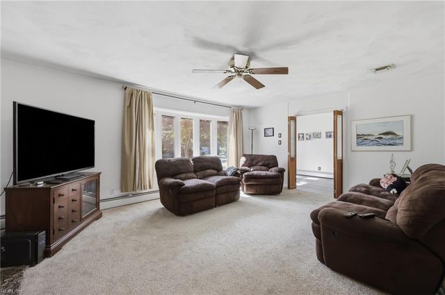 2204 Scallop RD, Virginia Beach, VA 23451