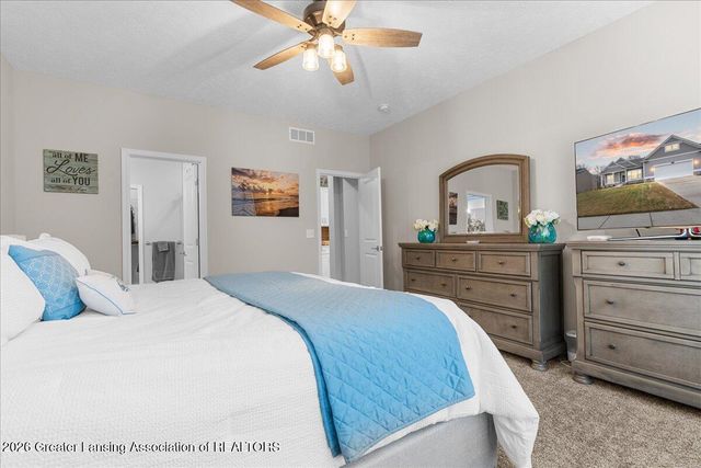 1432 Badlands Drive, Lansing, MI 48917