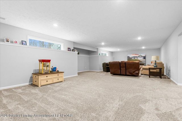 1432 Badlands Drive, Lansing, MI 48917