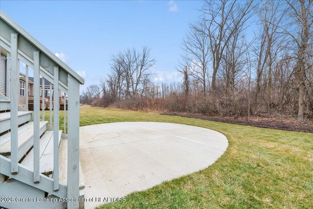 1432 Badlands Drive, Lansing, MI 48917