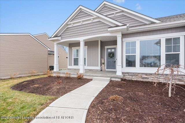 1432 Badlands Drive, Lansing, MI 48917