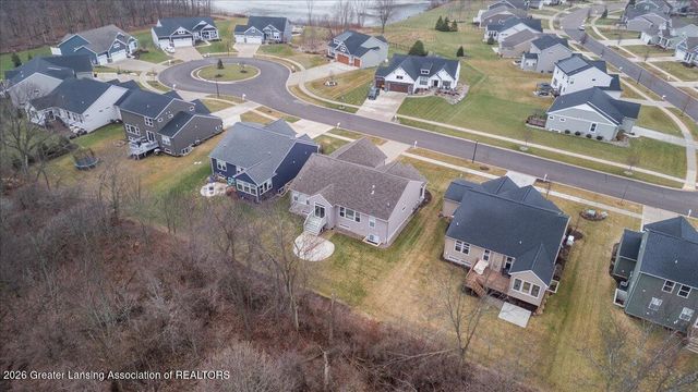 1432 Badlands Drive, Lansing, MI 48917