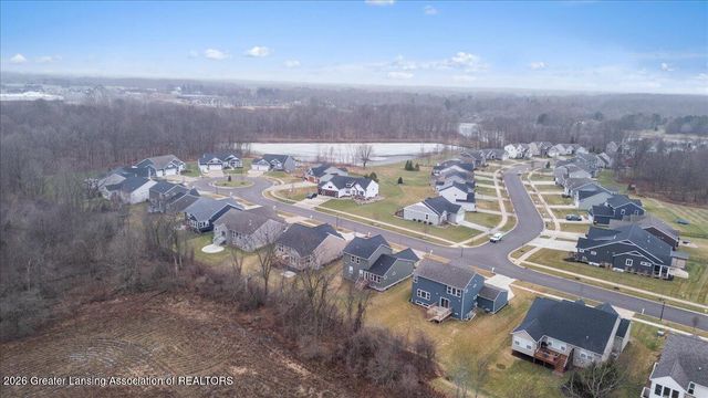 1432 Badlands Drive, Lansing, MI 48917