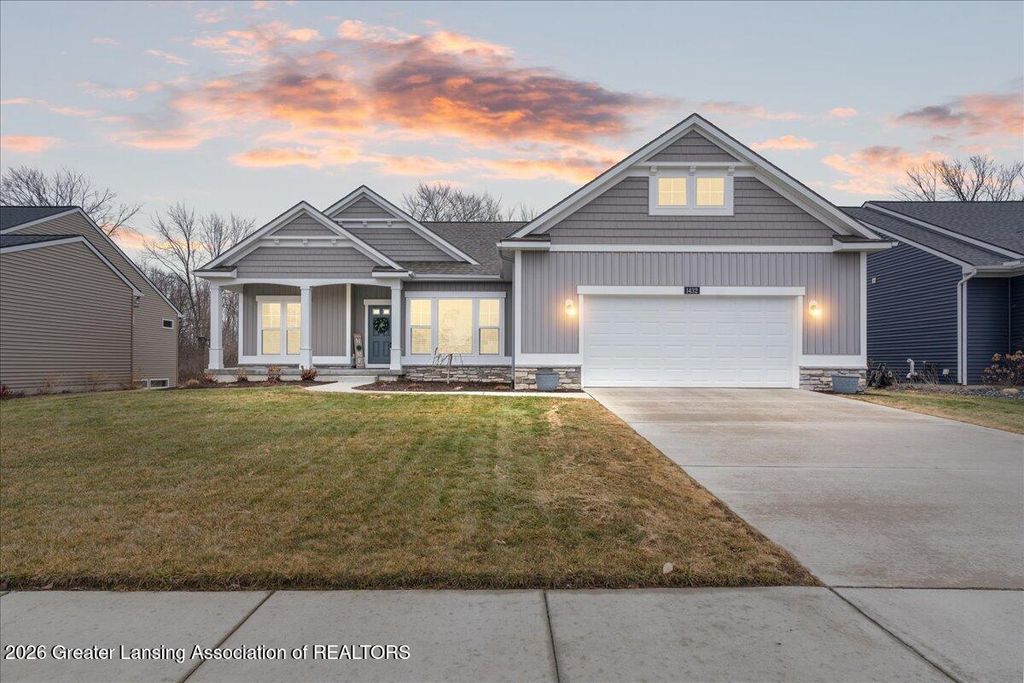 1432 Badlands Drive, Lansing, MI 48917