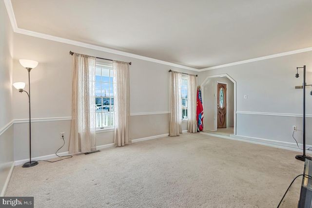 12630 GROSSTOWN RD, Hughesville, MD 20637