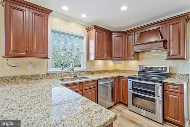 12630 GROSSTOWN RD, Hughesville, MD 20637