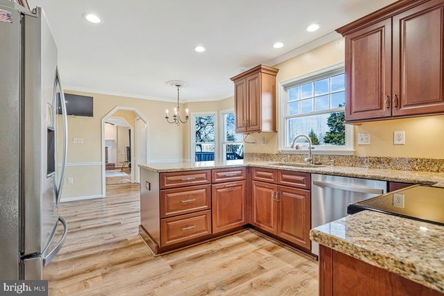 12630 GROSSTOWN RD, Hughesville, MD 20637