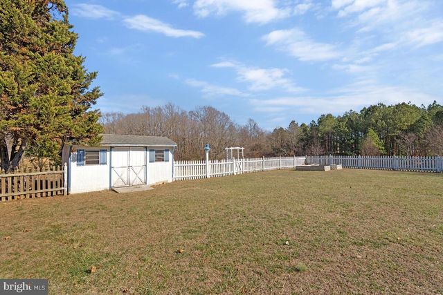 12630 GROSSTOWN RD, Hughesville, MD 20637