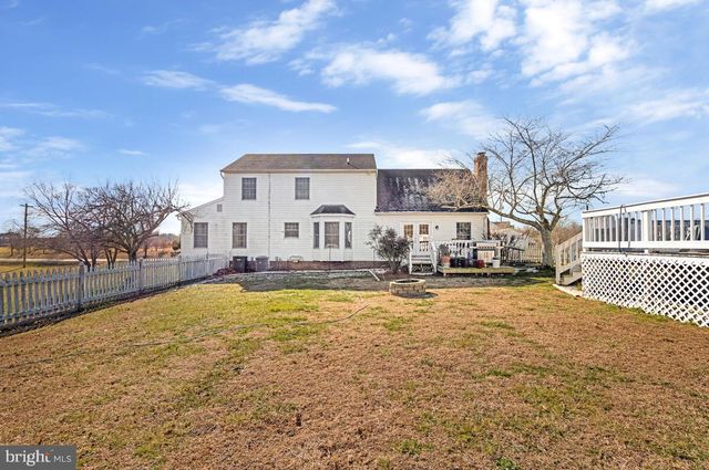 12630 GROSSTOWN RD, Hughesville, MD 20637