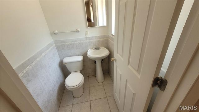 146 Evans Avenue, Cool Valley, MO 63121