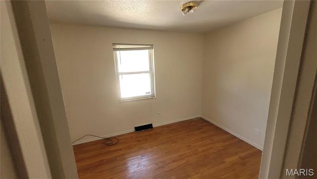 146 Evans Avenue, Cool Valley, MO 63121
