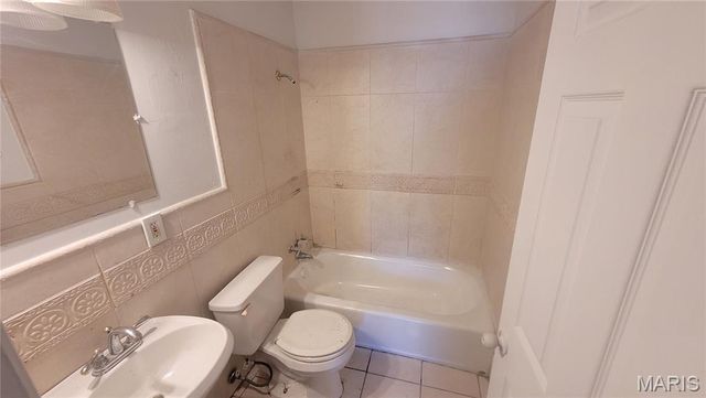 146 Evans Avenue, Cool Valley, MO 63121