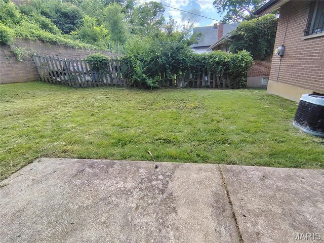 146 Evans Avenue, Cool Valley, MO 63121