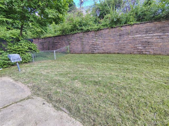 146 Evans Avenue, Cool Valley, MO 63121