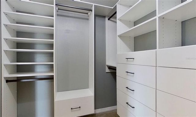 2863 MAPLE BROOK LOOP, Lutz, FL 33558