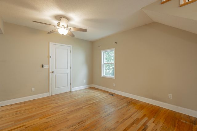 1712 John Ross Road, Chattanooga, TN 37412