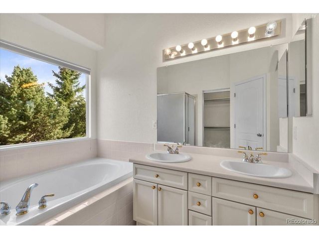 6756 Solana Dr, Castle Pines, CO 80108