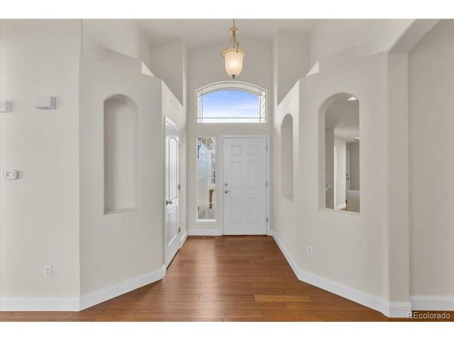 6756 Solana Dr, Castle Pines, CO 80108