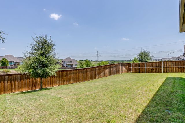 5729 Lake Jackson Drive, Fort Worth, TX 76126