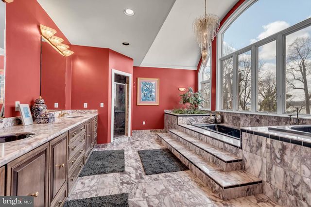 11501 RIVERVIEW RD, Fort Washington, MD 20744