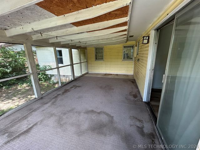 904 SE 2nd Street, Pryor, OK 74361