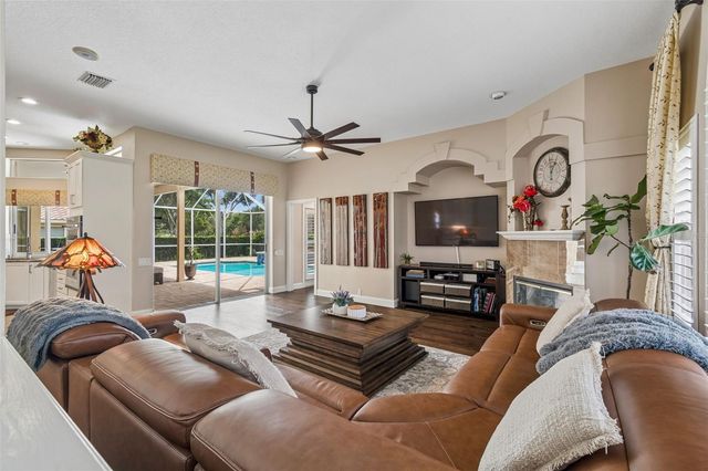 1021 HAGEN DRIVE, New Port Richey, FL 34655