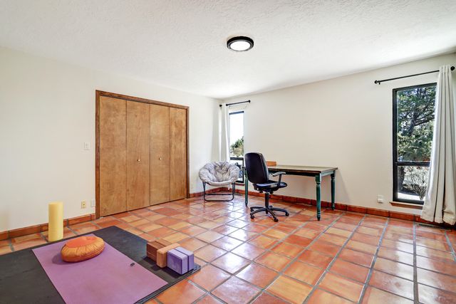 1 Zia Trail, Corrales, NM 87048