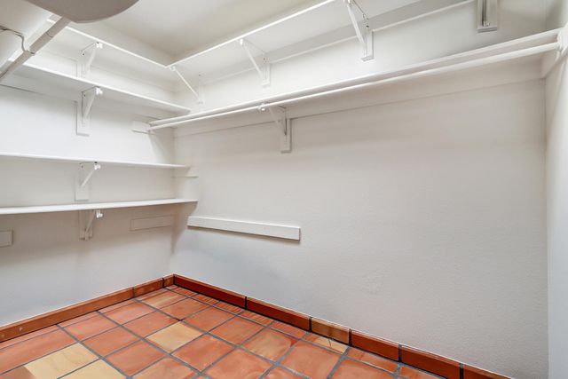 1 Zia Trail, Corrales, NM 87048