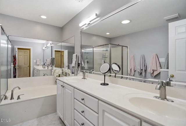 3425 Sir Colleton Court, Raleigh, NC 27612