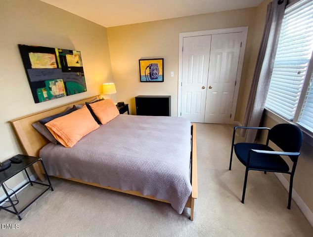 3425 Sir Colleton Court, Raleigh, NC 27612