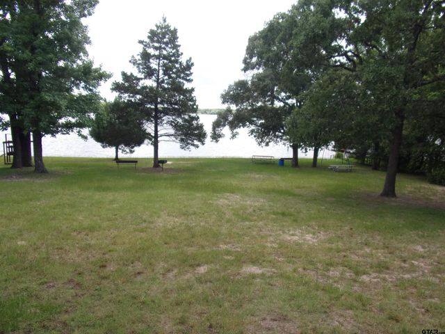530 Holly Glen, Murchison, TX 75778
