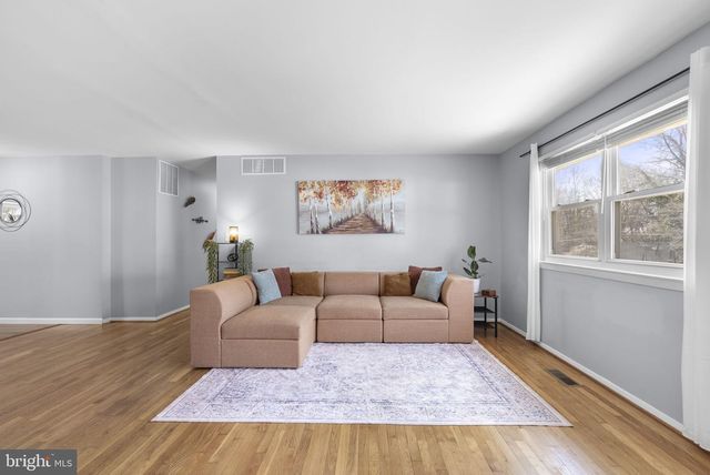 7963 PHIRNE RD, Glen Burnie, MD 21061