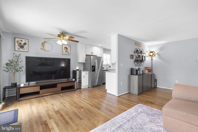 7963 PHIRNE RD, Glen Burnie, MD 21061