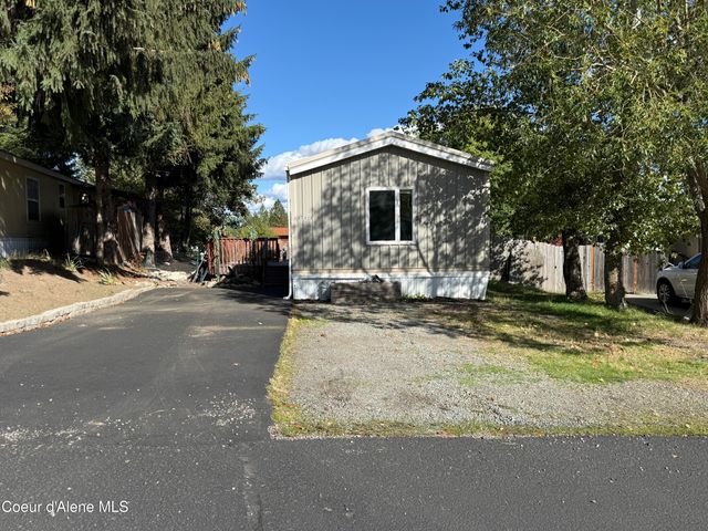 17628 W Santiago CIR, Post Falls, ID 83854 property photo