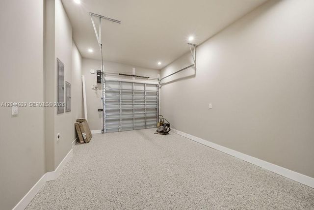 1332 NE 16th Terrace, Fort Lauderdale, FL 33304