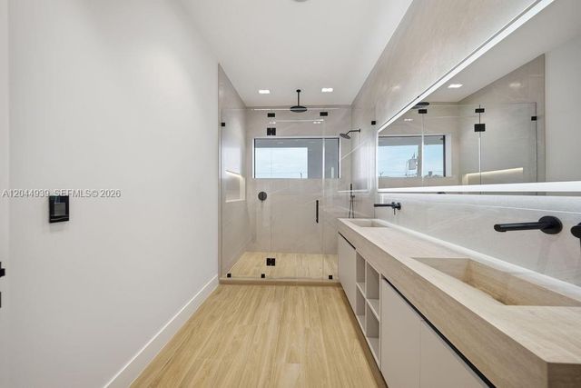 1332 NE 16th Terrace, Fort Lauderdale, FL 33304