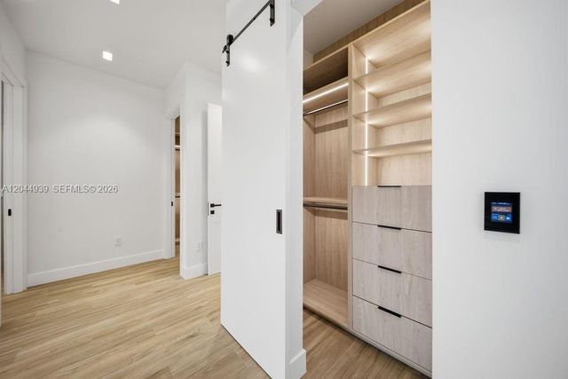 1332 NE 16th Terrace, Fort Lauderdale, FL 33304