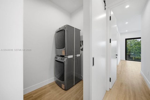 1332 NE 16th Terrace, Fort Lauderdale, FL 33304