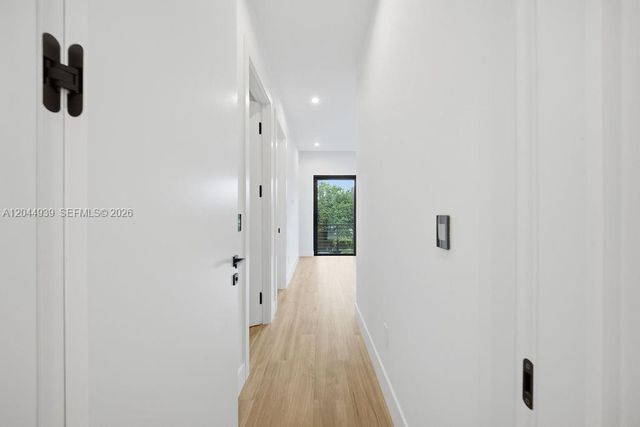 1332 NE 16th Terrace, Fort Lauderdale, FL 33304