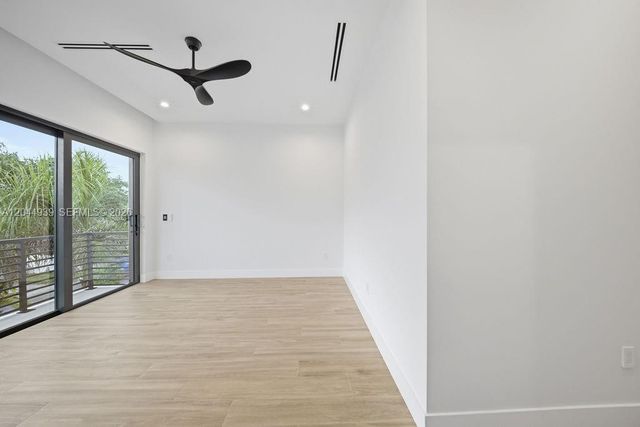 1332 NE 16th Terrace, Fort Lauderdale, FL 33304