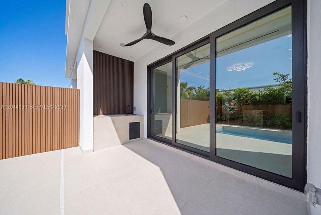 1332 NE 16th Terrace, Fort Lauderdale, FL 33304