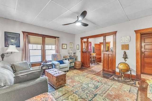 2109 Green Valley Road, St Joseph, MO 64505