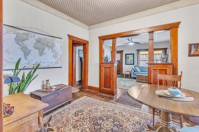 2109 Green Valley Road, St Joseph, MO 64505