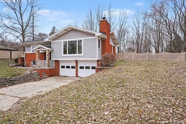 3919 N River Road, Freeland, MI 48623