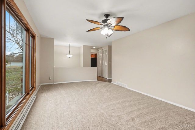 3919 N River Road, Freeland, MI 48623