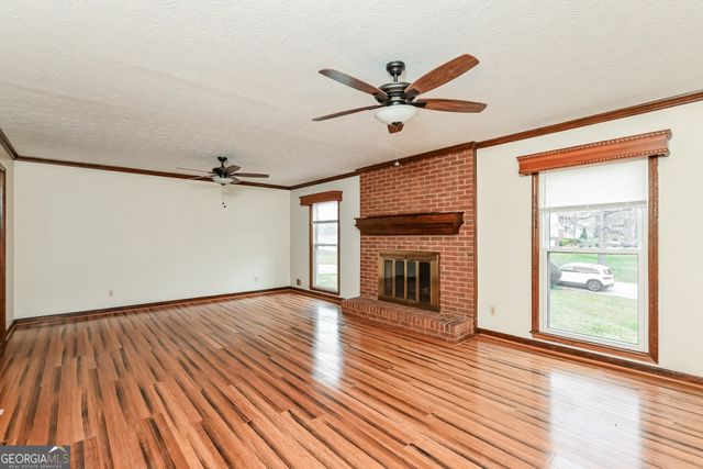 407 Stokesay Drive, Lawrenceville, GA 30046