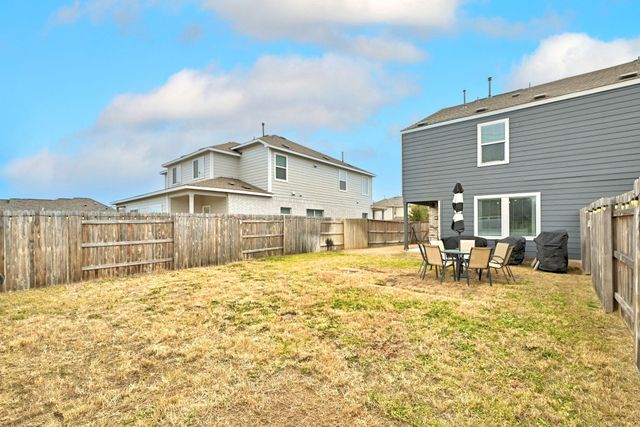 200 George Neggan LN, Bastrop, TX 78602