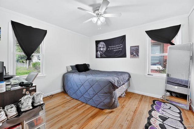 612 Mayflower Avenue, Lincoln Park, MI 48146