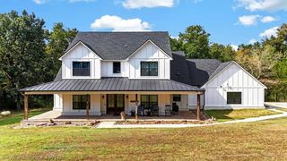 2027 Mount Harmony Road, Greenwood, AR 72936