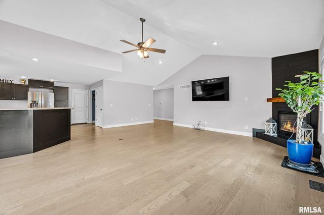 7216 S RIDGEBROOK Drive, Mapleton, IL 61547